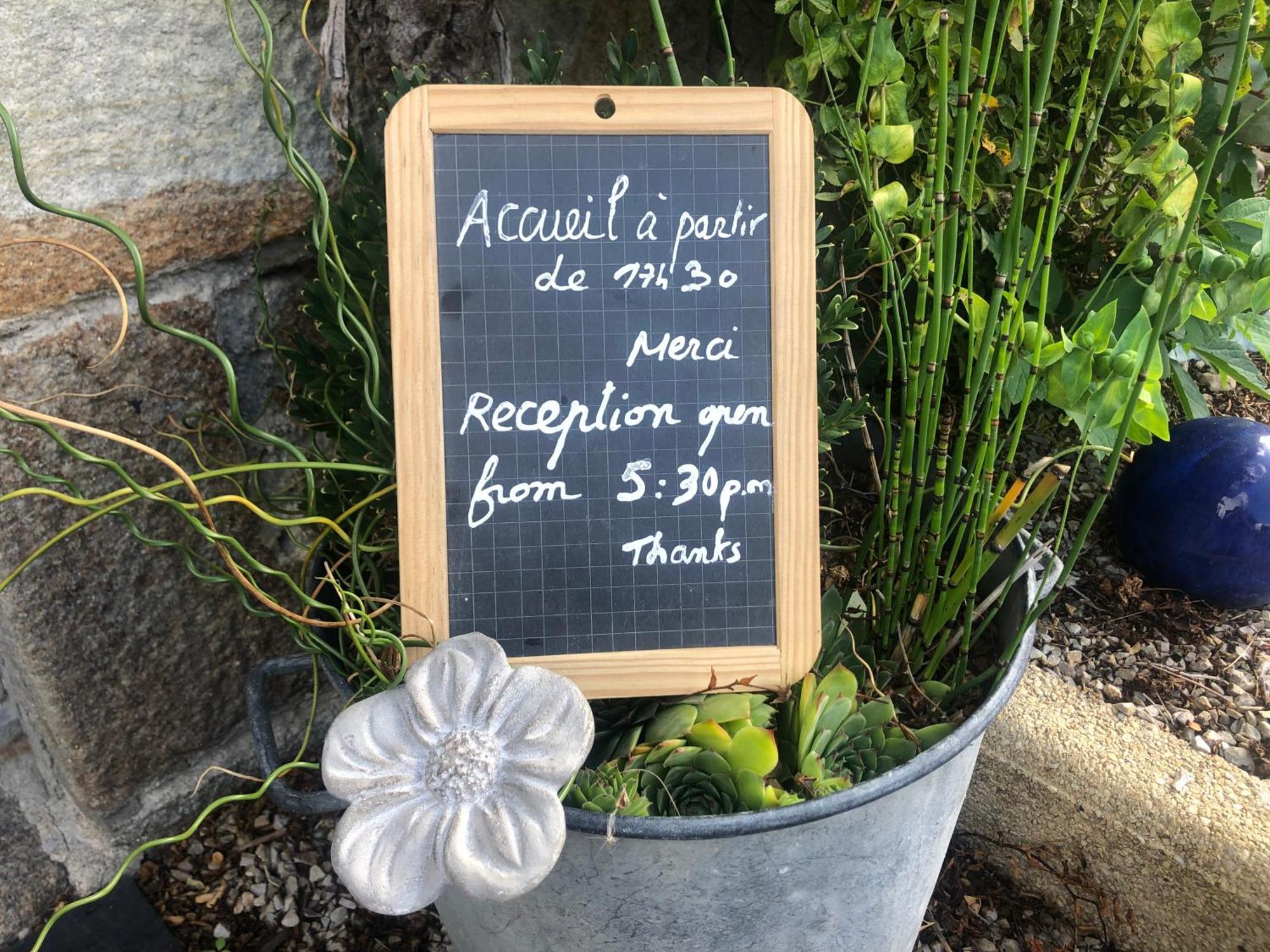 Maison d'hôtes Le Clos De La Morière -  D'hôtes *